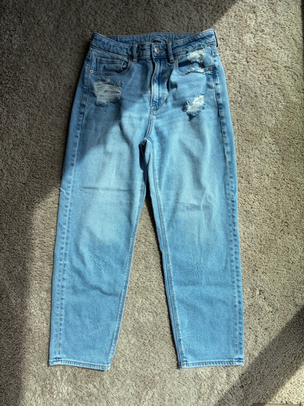 American Eagle Mom Straight Jean | 6 Short | Distressed - Picture 8 of 11